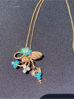 Vintage Aqua Blue Rhinestone Brooch Pendant Necklace Gold Tone Mid Century